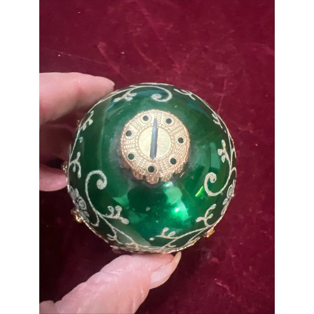 Vintage Green Glass Christmas‎ Ornament Silver Glitter Floral Braided Trim Band